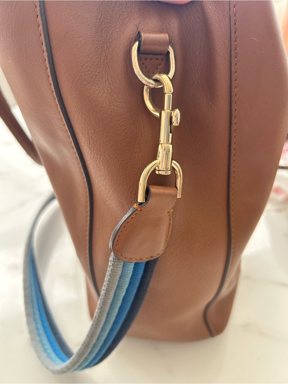 VGC Anya Hindmarch Camel Teather Ebury Smiley Tote w/ Blue Strap! - Picture 15 of 15